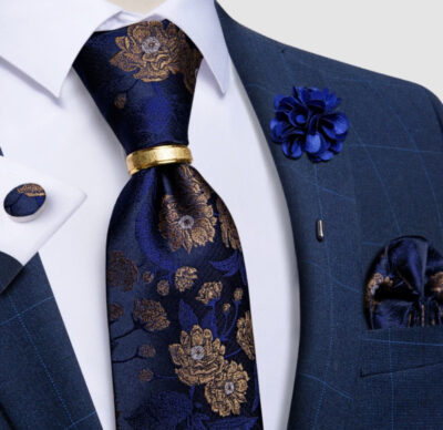 Navy Blue & Dark Brown Flowers
